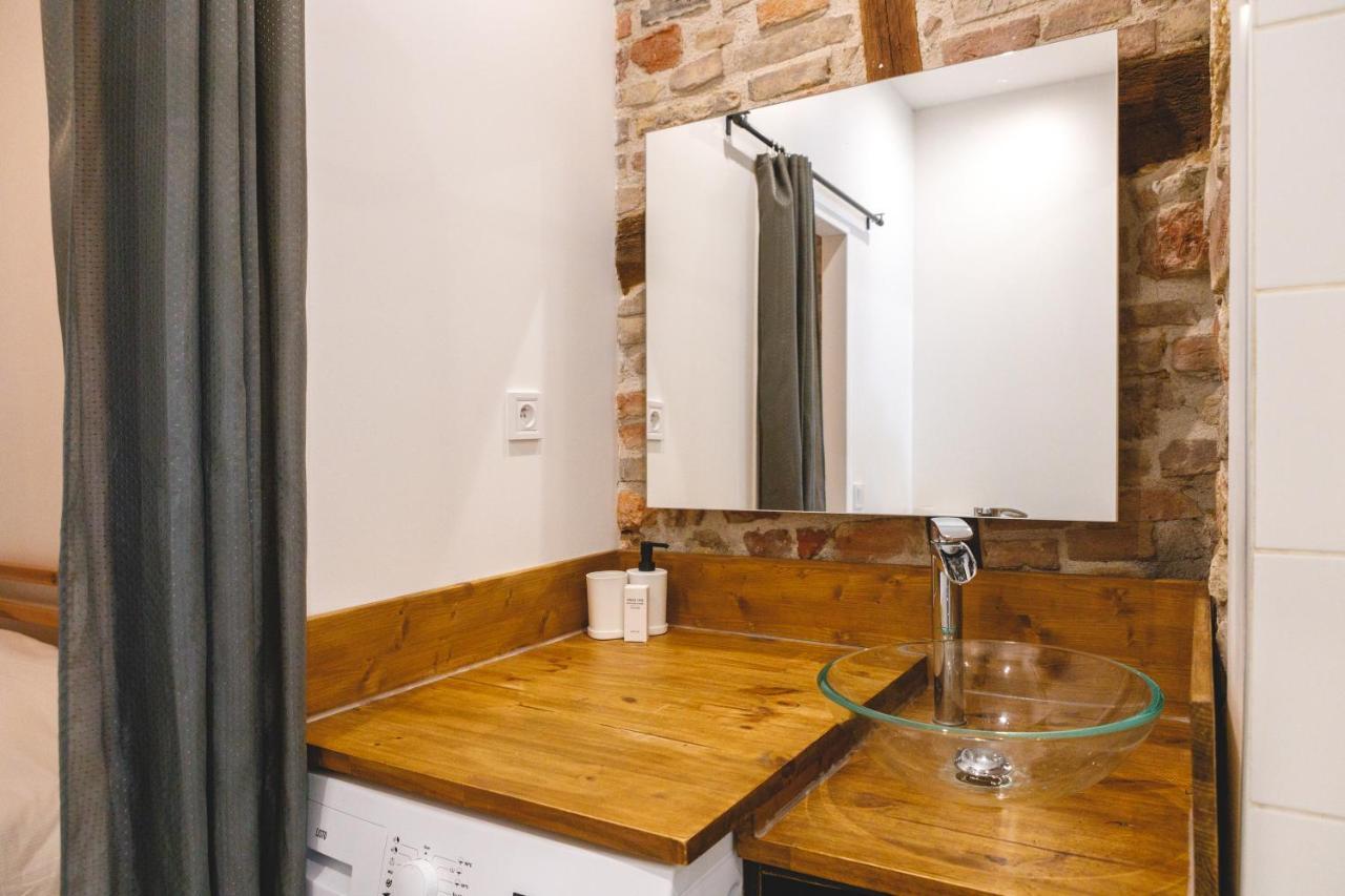 Appartement Hypercentre Rdc - New Location 부르앙브레스 외부 사진